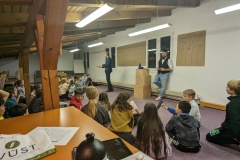 PXL_20230213_192829663.MP_